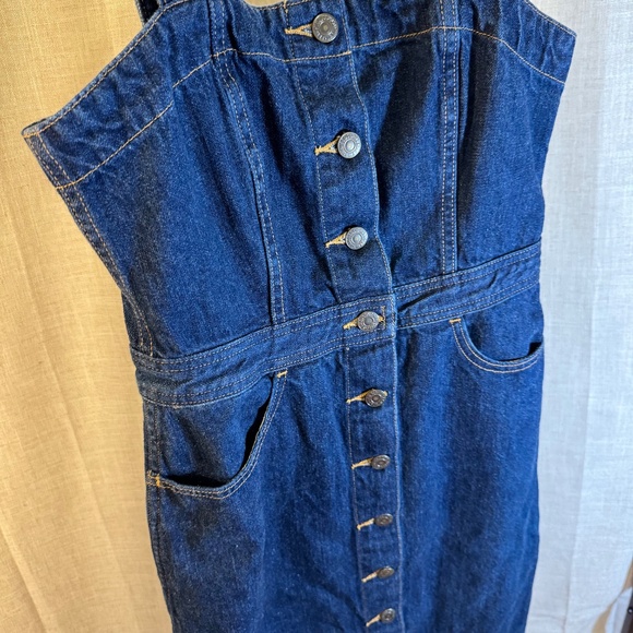 Levi’s Denim Button-Front Dress – XS - Picture 3 of 8